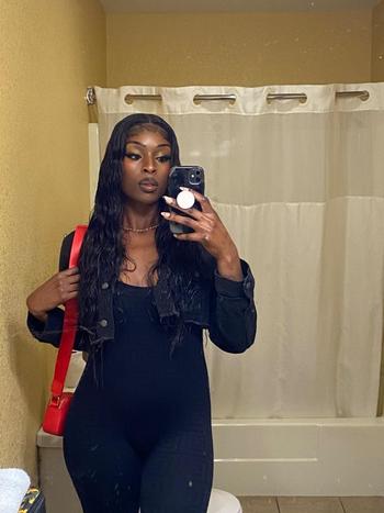 Malayisa, 27  female escort, Mendocino